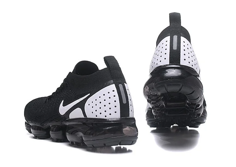 נעלי נייק-Nike Air VaporMax Flyknit 2.0W Black White – תמונה 3