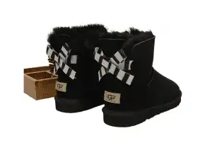 UGG-12-1-removebg-preview
