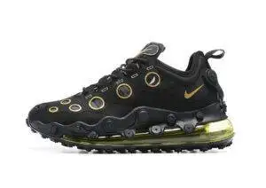NIKE AIR MAX 720 ISPA BLACK - GOLDEN LOGO (2)