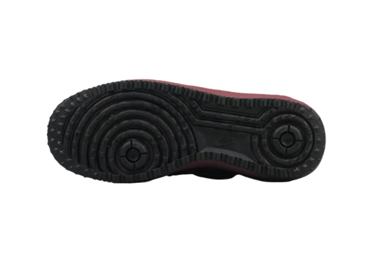 נעלי נייק-NIKE AIR LF1 DUCKBOOT WIN RED – תמונה 4