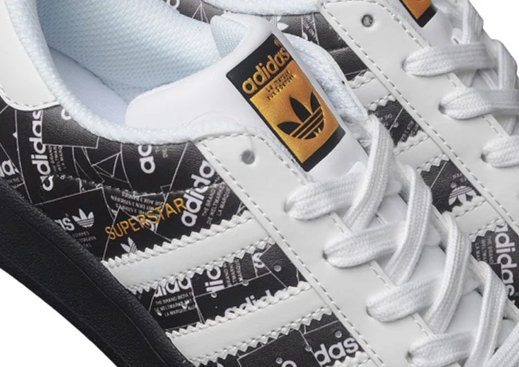 נעלי אדידס-ADIDAS Stan Smith - Black-Logo Print & Gold Logo – תמונה 9