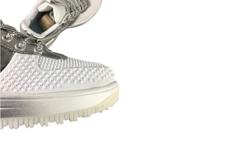 נעלי נייק-NIKE AIR LF1 DUCKBOOT WHITE- SILVER – תמונה 6