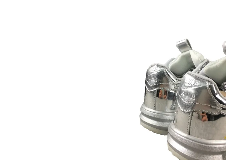 נעלי נייק-NIKE AIR LF1 DUCKBOOT WHITE- SILVER – תמונה 4