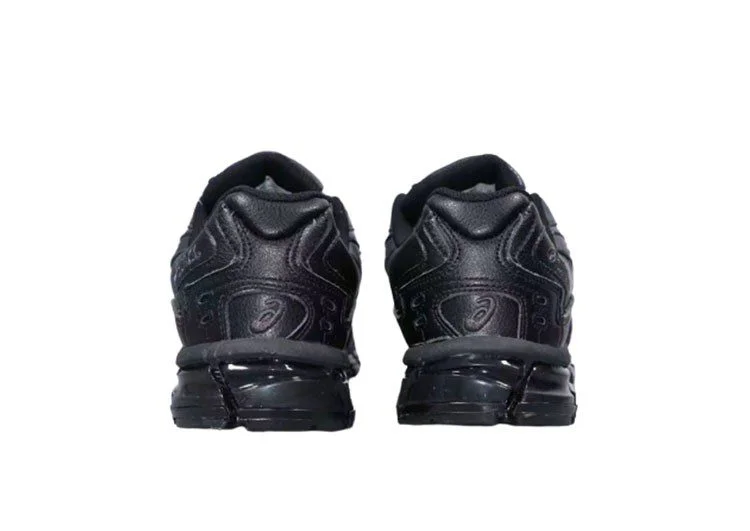 נעלי אסיקס-ASICS - All Black – תמונה 6
