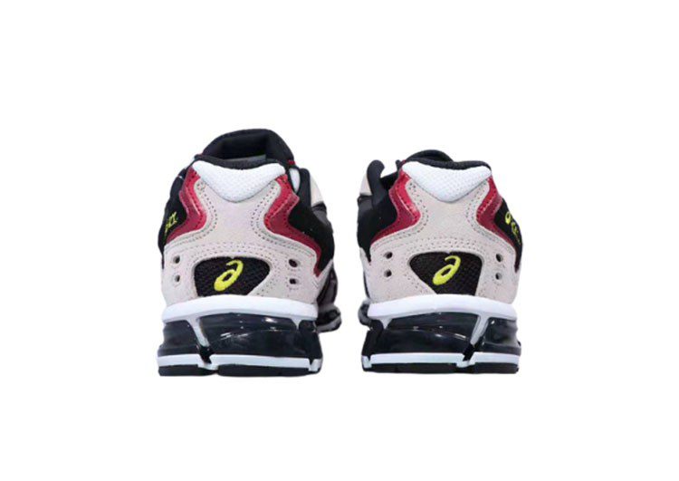 נעלי אסיקס-ASICS - White & Black – תמונה 6