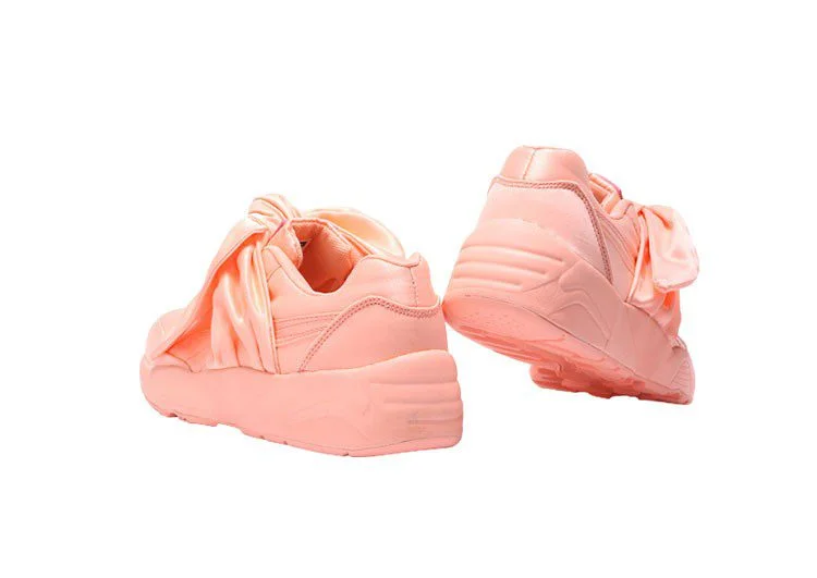 נעלי פומה- PUMA rihanna bow rubbon silk cherry blossom pink -Apricot – תמונה 9