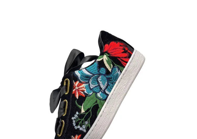 נעלי פומה- Puma SUEDE Hyper-Black and Alizarin – תמונה 9