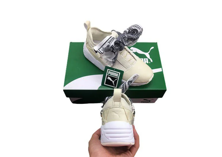 נעלי פומה- Puma color matching stars Chrome White – תמונה 13