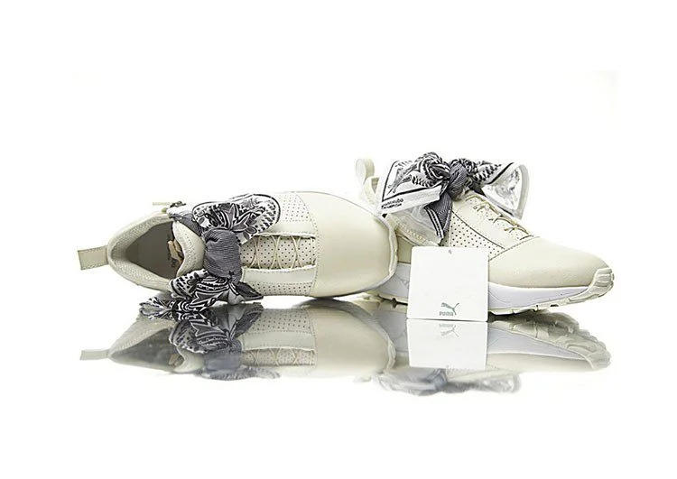 נעלי פומה- Puma color matching stars Chrome White – תמונה 9