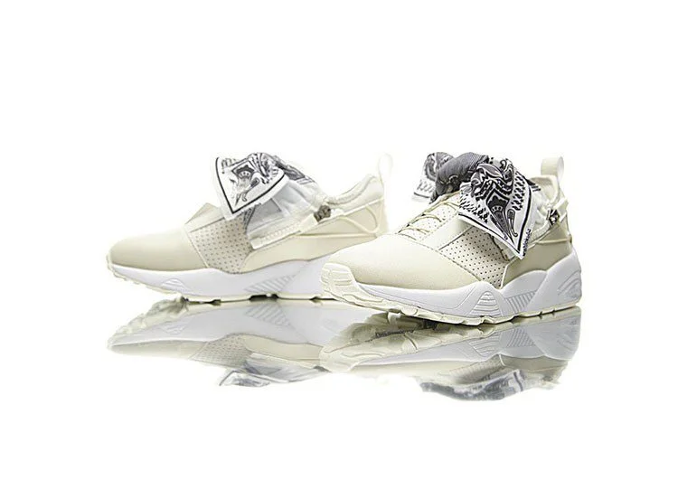 נעלי פומה- Puma color matching stars Chrome White – תמונה 4