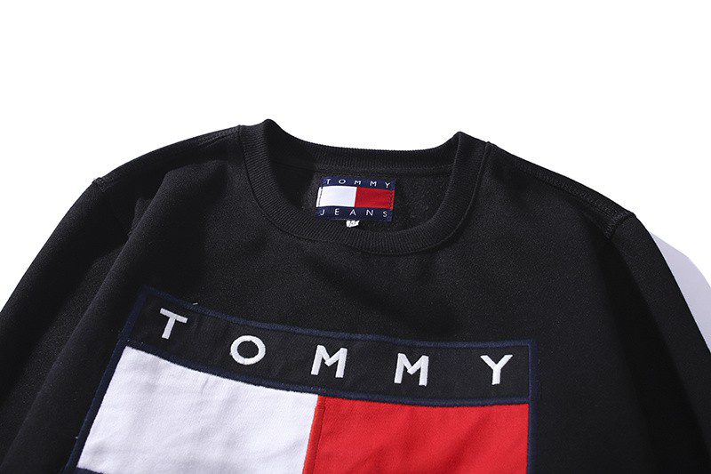 טומי הילפיגר-TOMMY SWETER MEN AND HOODIES MEN AND WOMEN - Black – תמונה 3
