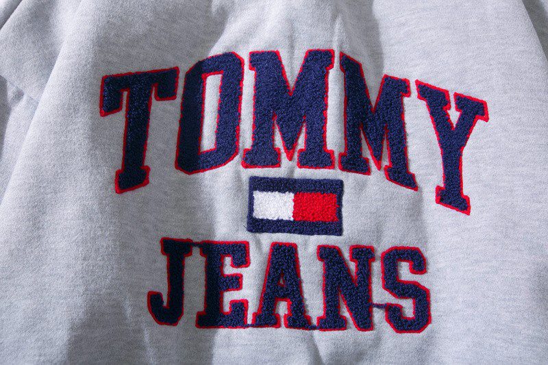 טומי הילפיגר-TOMMY SWETER MEN AND HOODIES MEN AND WOMEN - Gray – תמונה 4