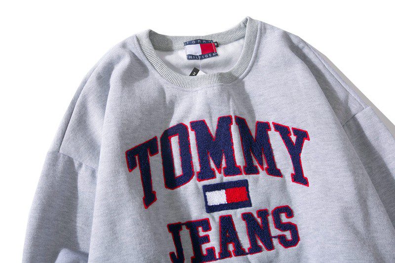 טומי הילפיגר-TOMMY SWETER MEN AND HOODIES MEN AND WOMEN - Gray – תמונה 5