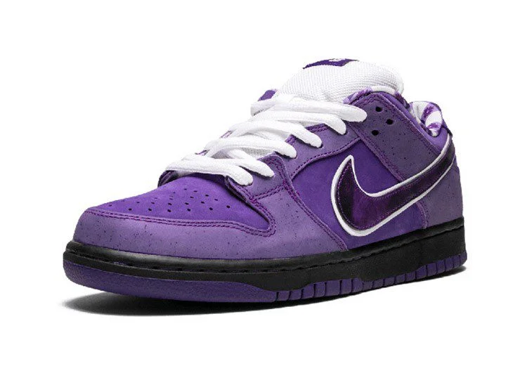 נעליי נייק-NIKE SB DUNK LOW PRO QS - Scampi & White