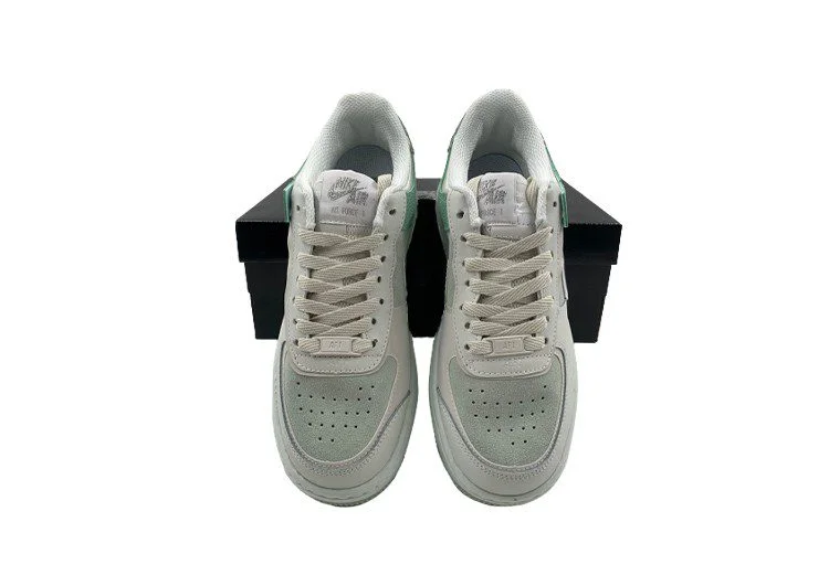 נעלי נייק -Nike Air Force 1 Low SILVER CHALICE-CADET BLUE – תמונה 6
