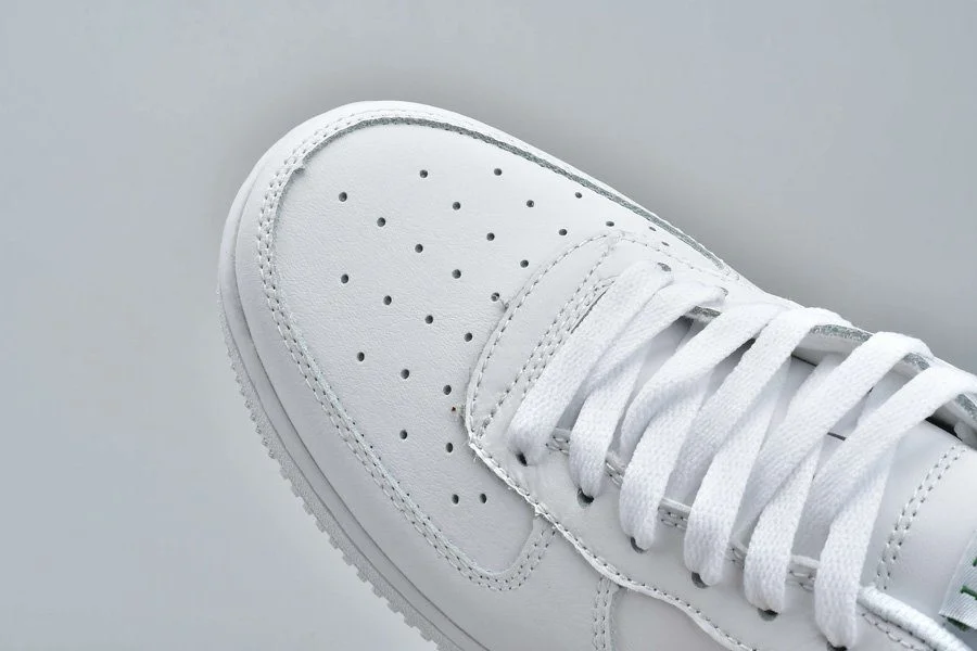 נעלי נייק-Nike Air Force 1 Low White Green – תמונה 8