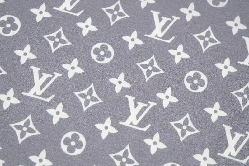 Louis Vuitton-לואי ויטון TSHIRT - Gray & White – תמונה 3