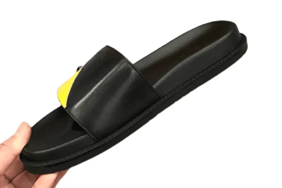 פנדי - FENDI SLIPPERS - Black & Yellow – תמונה 5