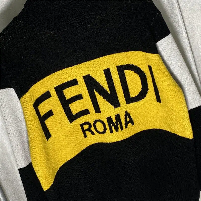 פנדי - FENDI SWETER LONG - Black & Yellow – תמונה 6