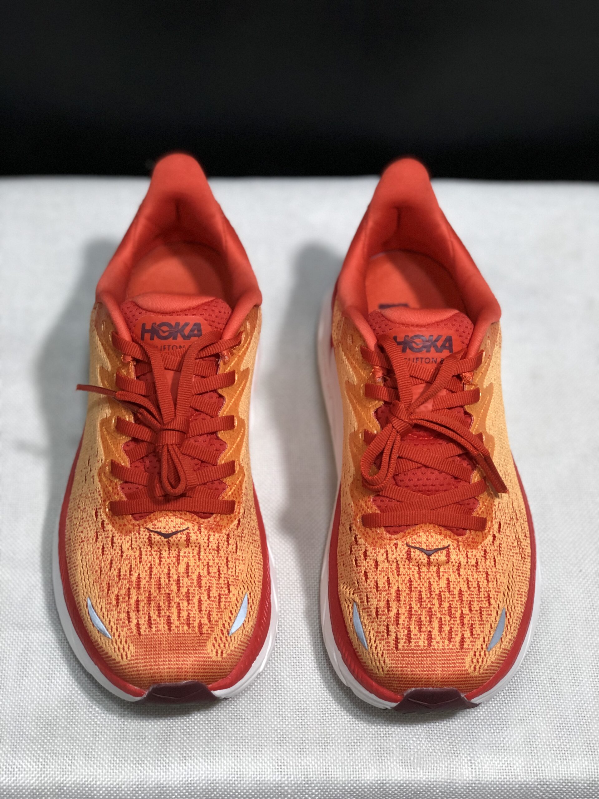 נעלי הוקה-HOKA ONE ONE Clifton 8 ange – תמונה 12