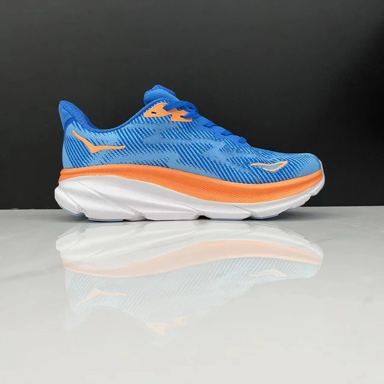 נעלי הוקה-HOKA ONE ONE Clifton 9 White Blue – תמונה 8