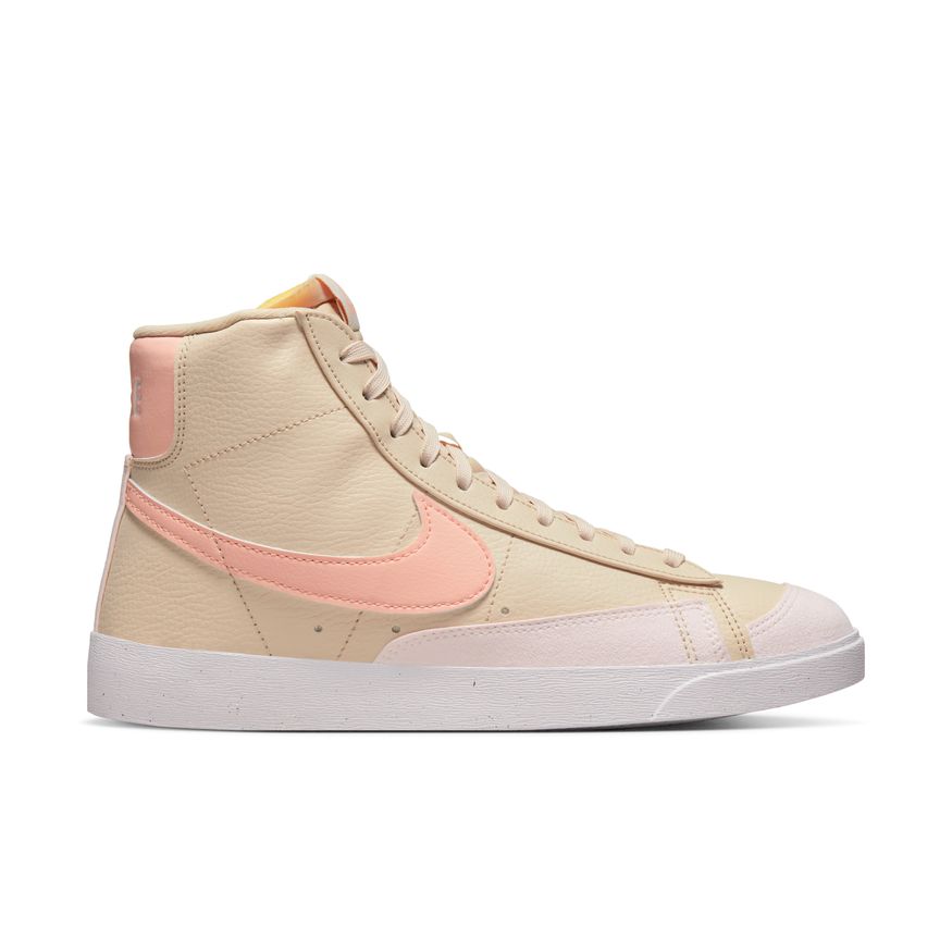 נייק בלייזר גבוהות- NIKE BLAZER MID '77 VINTAGE BROWN PINK