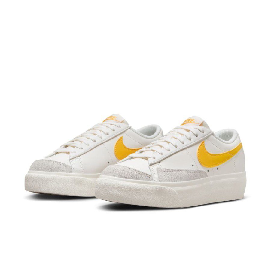 נייק בלייזר-NIKE BLAZER LOW '77 VINTAGE WHITE YELLOW – תמונה 3