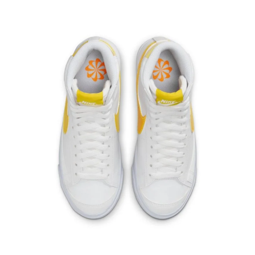 נייק בלייזר גבוהות- NIKE BLAZER MID '77 VINTAGE WHITE YELLOW – תמונה 4
