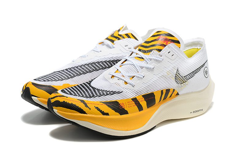 Nike ZoomX Vaporfly NEXT% 2 Blue Ribbon Sports DM7601 100 Men's מידה 7.5 nolid – תמונה 4