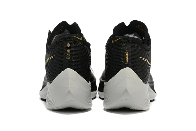 Nike ZoomX Vaporfly Next% 2 Running Shoes Black Gold – תמונה 3