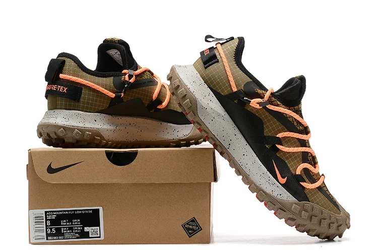 Nike ACG MOUNTAIN FLY LOW GORE-TEX SE Men's Low Cut HAZEL RUSH – תמונה 4