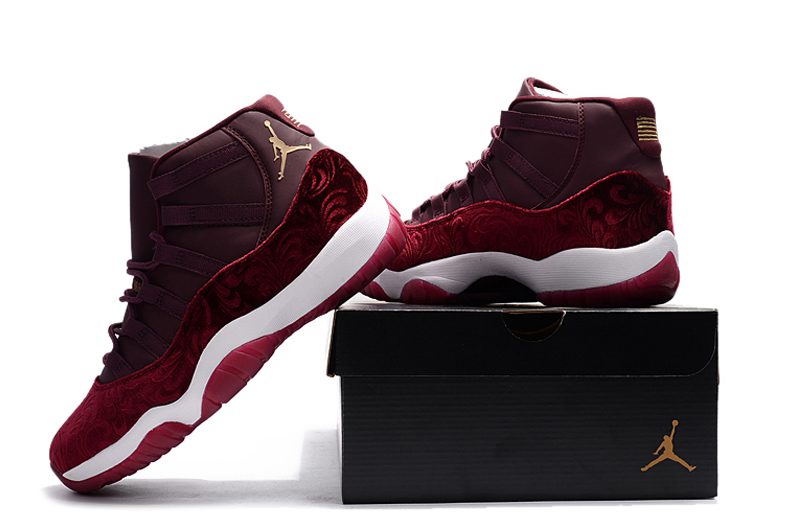 NIKE AIR JORDAN 11 RETRO RL GG "RED VELVET" – תמונה 4