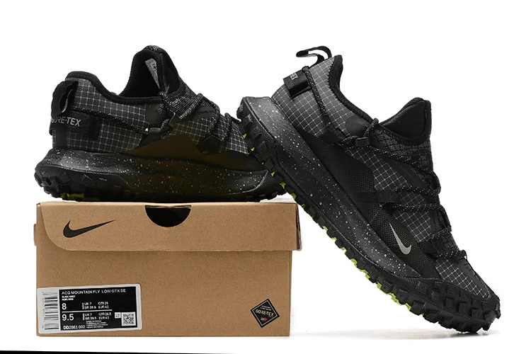 Nike ACG Mountain Fly Low GORE-TEX BLACK SHADOW – תמונה 2