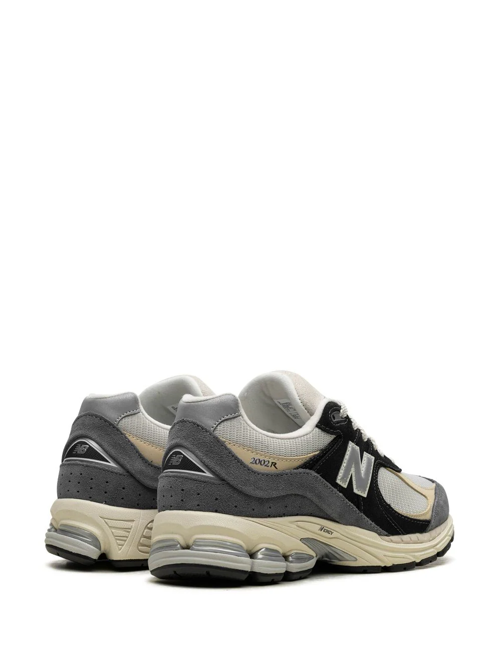 ניו באלאנס - New Balance 2002 R suede sneakers – תמונה 3