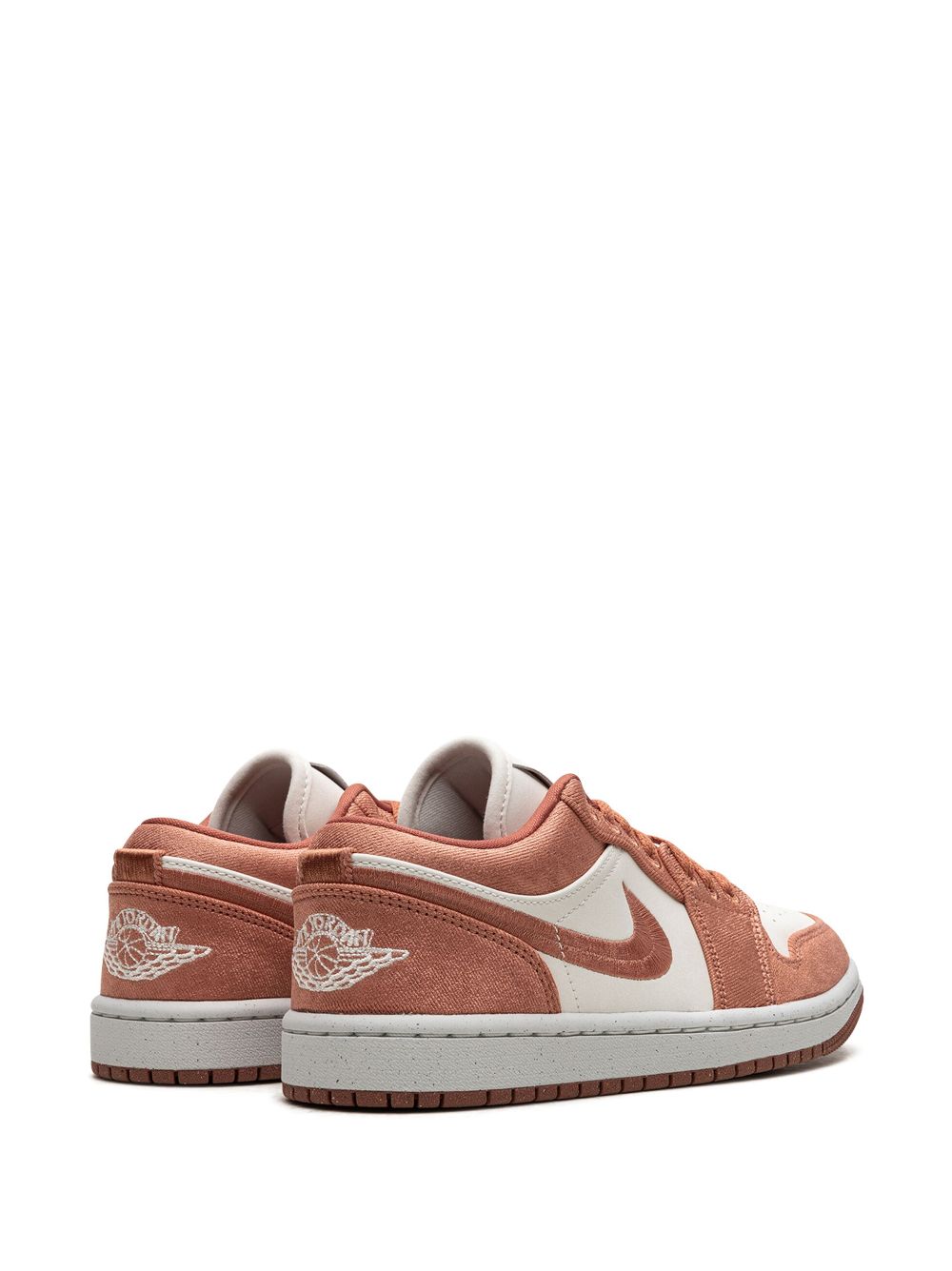 נייק ג'ורדן -NIKE AIR JORDAN 1 LOW - Sky J ange – תמונה 3