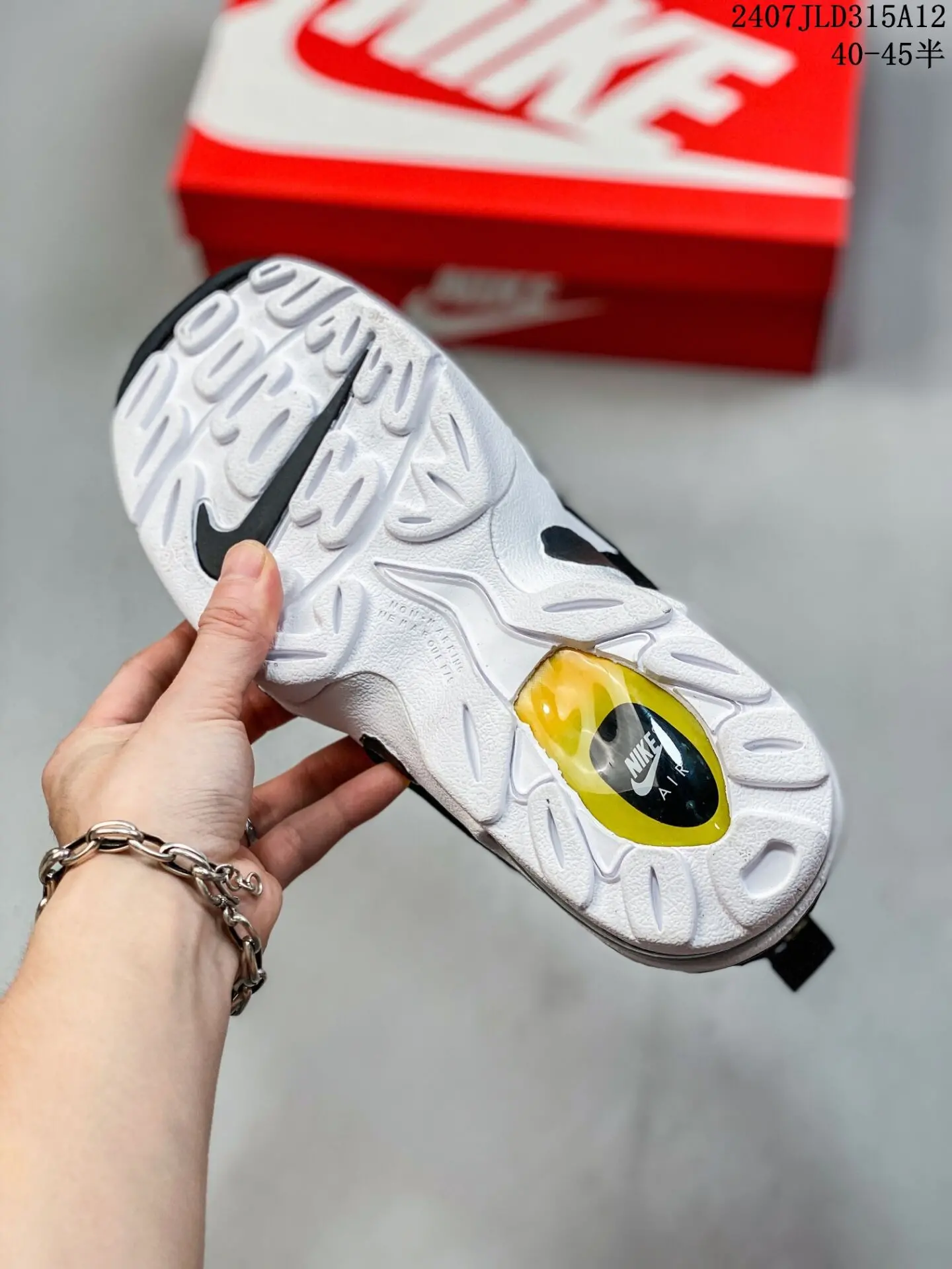נעלי נייק Nike Air DT Max '96 White Black – תמונה 6