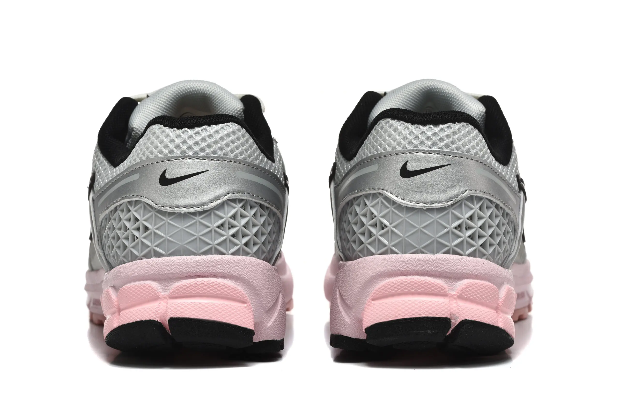 נעלי נייק-Nike Air Zoom Vomero 5 PINK SILVER – תמונה 3