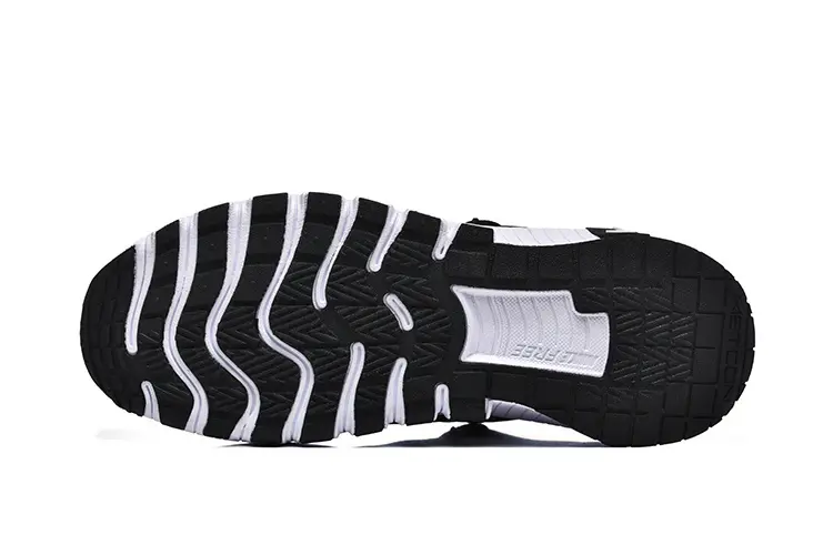 נעלי נייק-Nike Free Metcon 6 White Black soft – תמונה 6