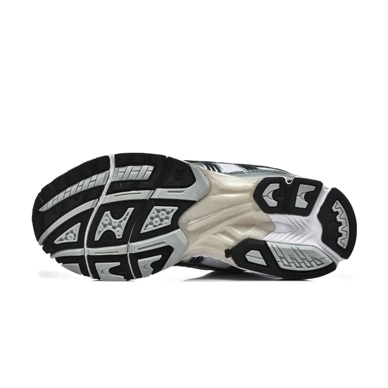 נעלי אסיקס - ASICS Novablast 4 GRAY BLACK MIX – תמונה 3