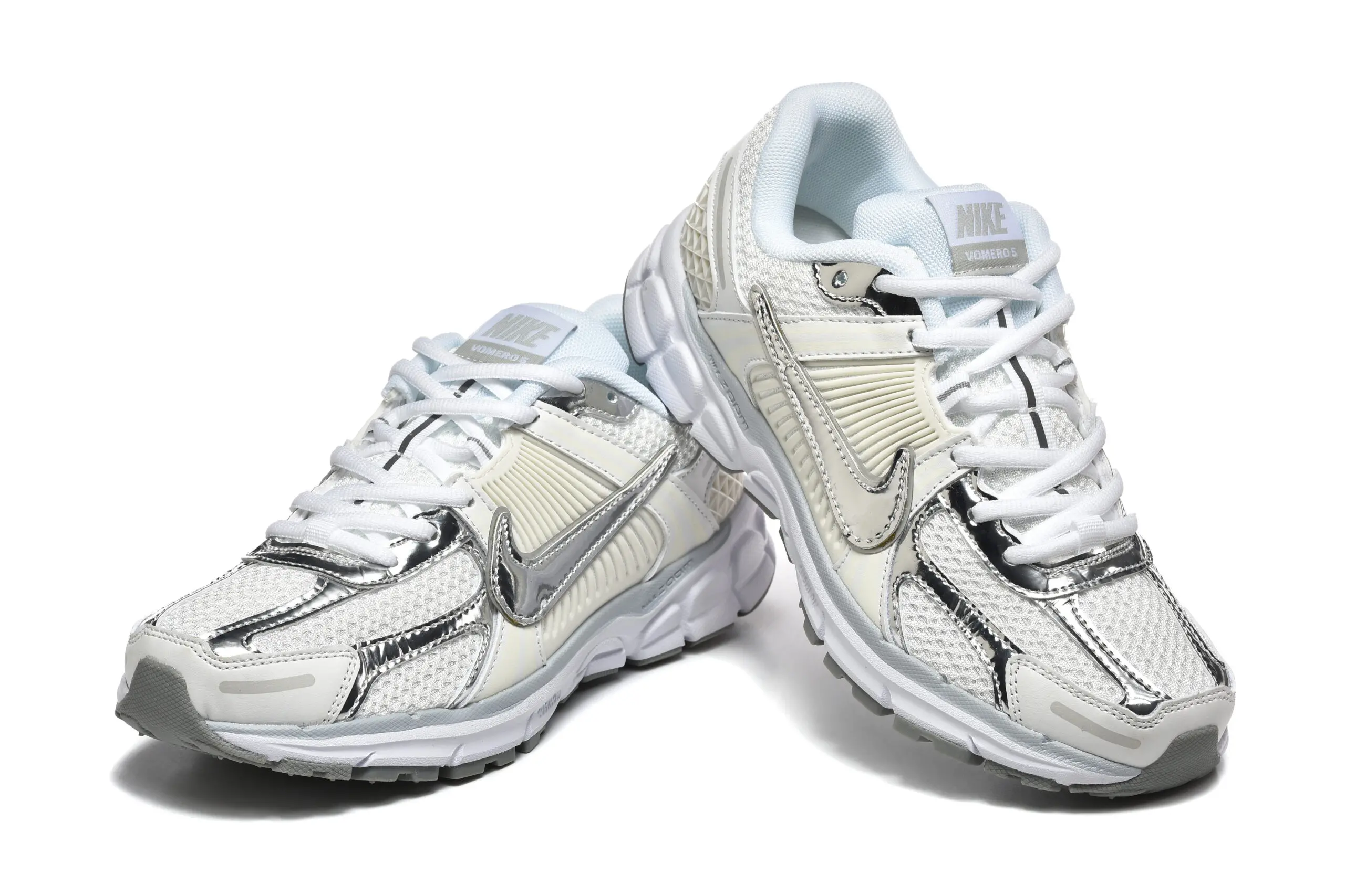 נעלי נייק-Nike Air Zoom Vomero 5 CREAM – תמונה 4