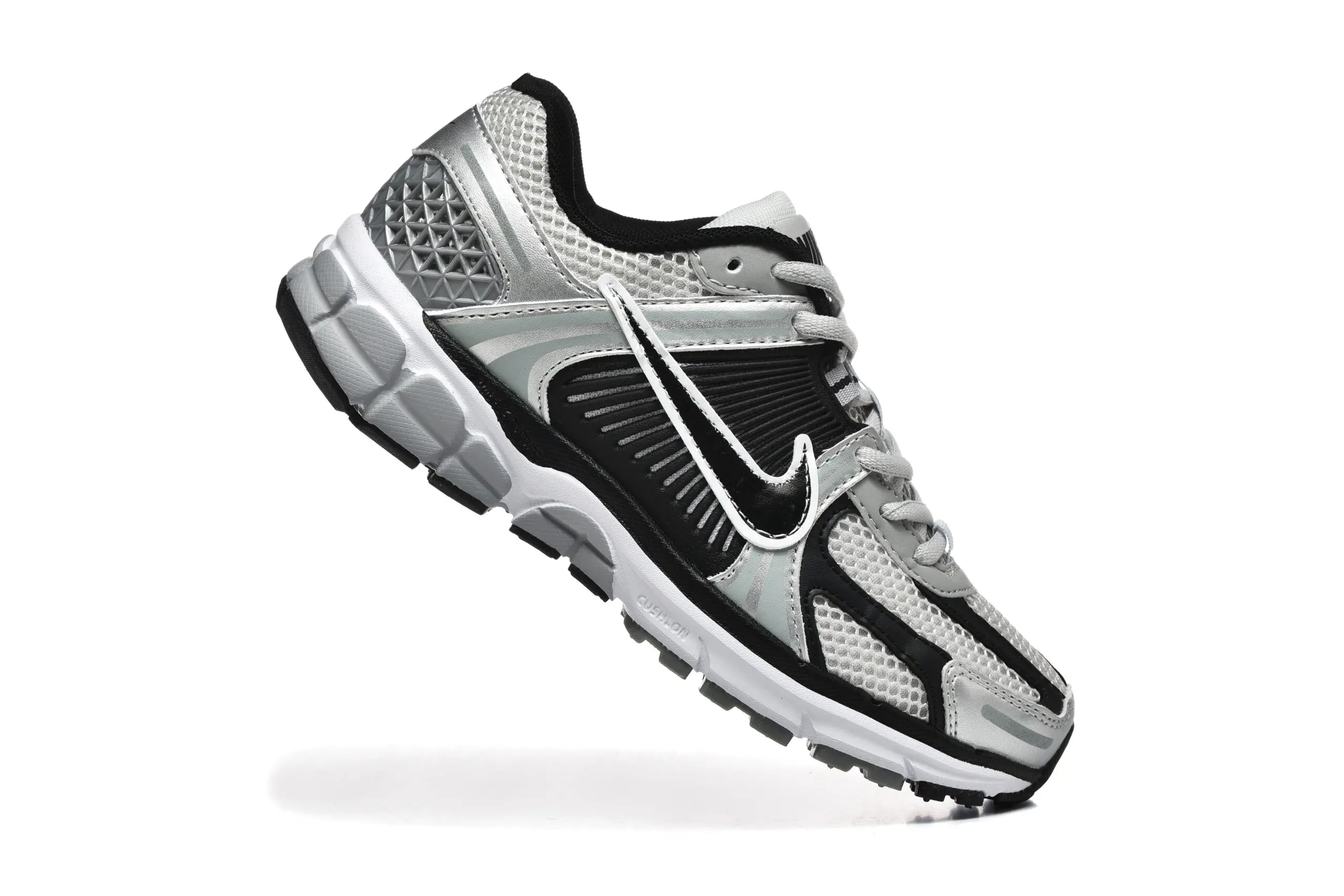נעלי נייק-Nike Air Zoom Vomero 5 BLACK SILVER – תמונה 5