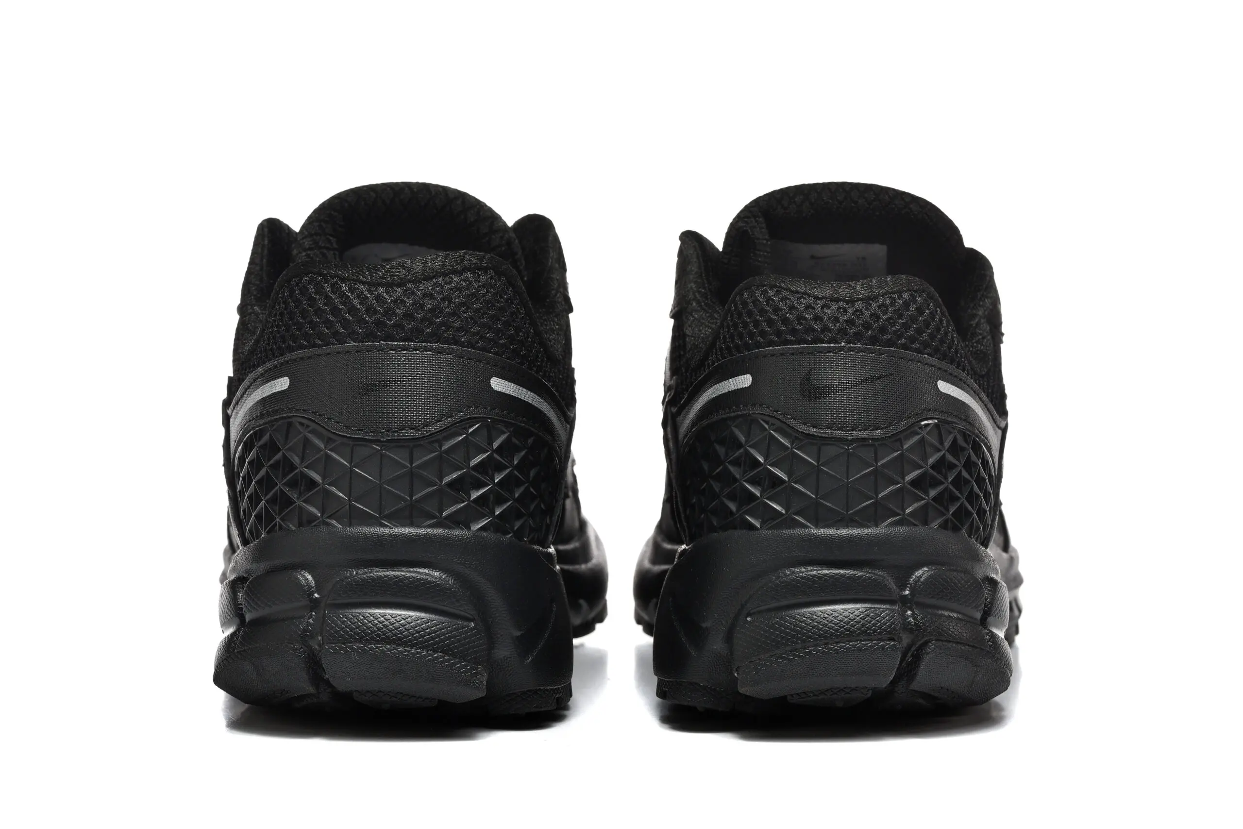 נעלי נייק-Nike Air Zoom Vomero 5 BLACK – תמונה 3