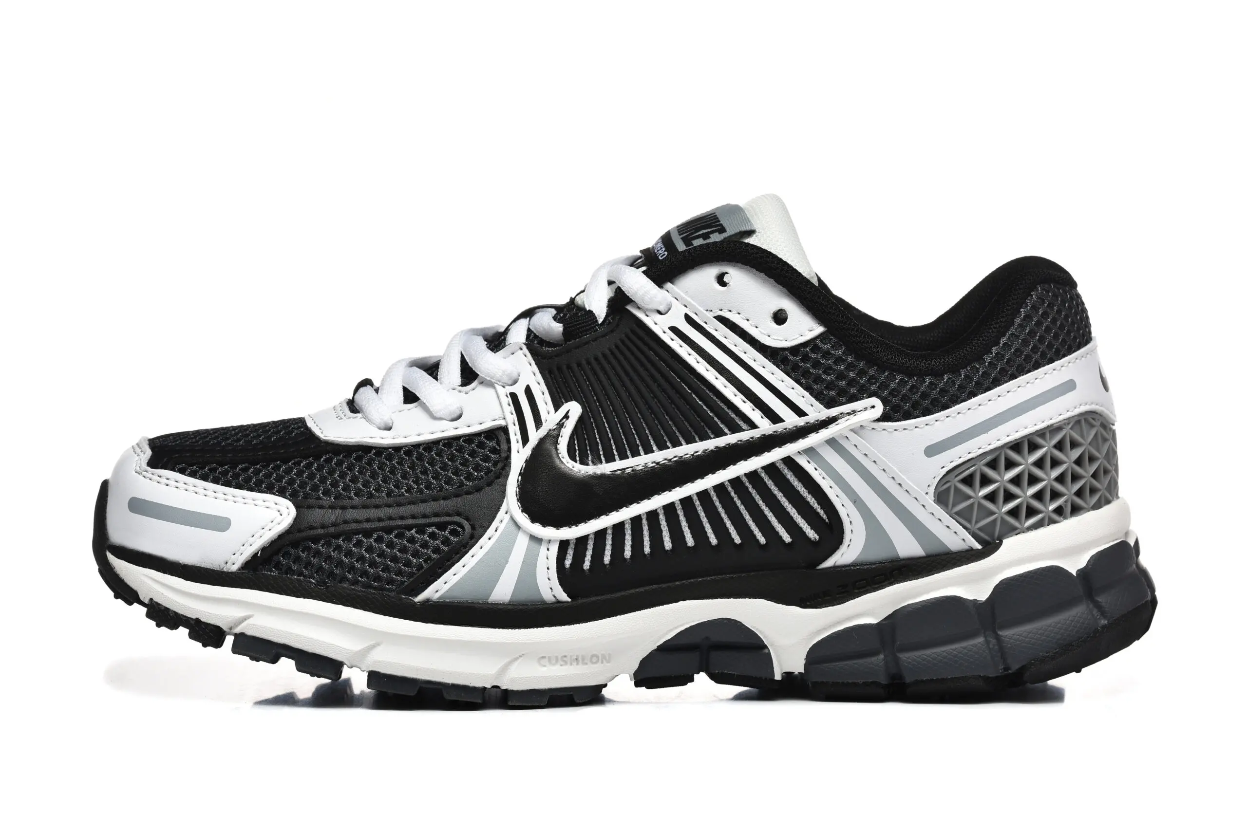 נעלי נייק-Nike Air Zoom Vomero 5 BLACK SILVER
