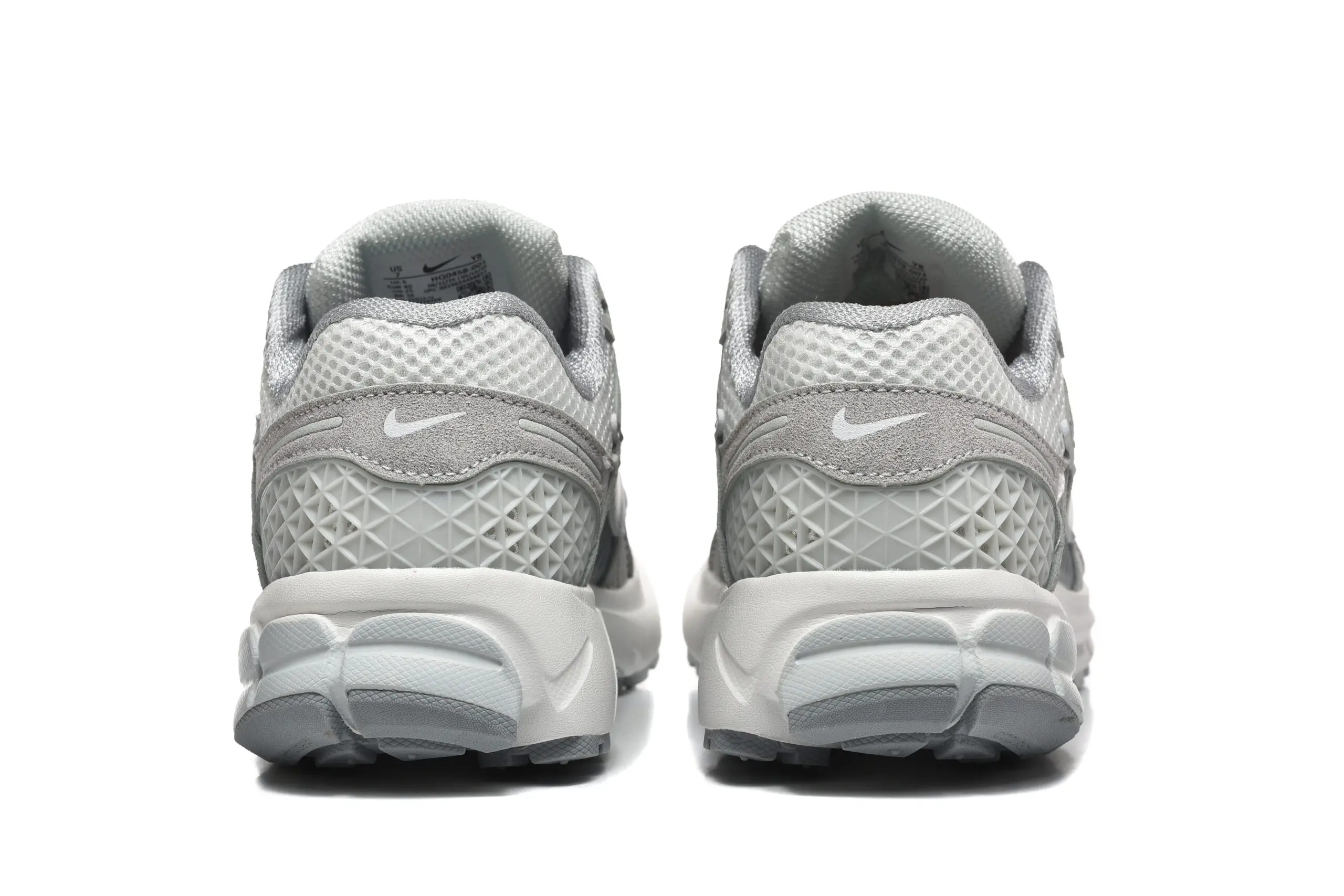 נעלי נייק-Nike Air Zoom Vomero 5 SILVER – תמונה 3