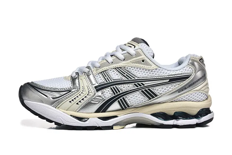 נעלי אסיקס - ASICS Novablast 4 GRAY BLACK MIX