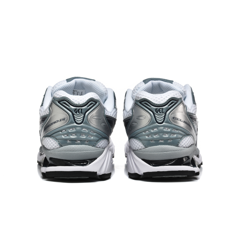 נעלי אסיקס - ASICS Novablast 4 GRAY BLACK MIX – תמונה 5