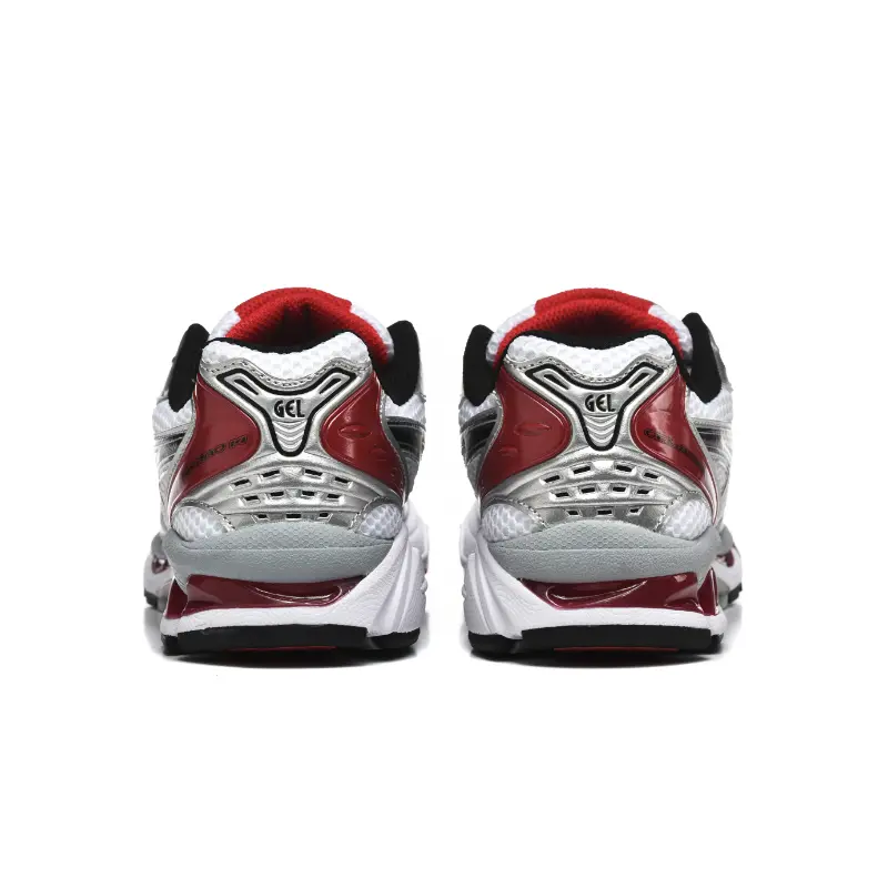 נעלי אסיקס - ASICS Novablast 4 WHITE RED MIX – תמונה 4
