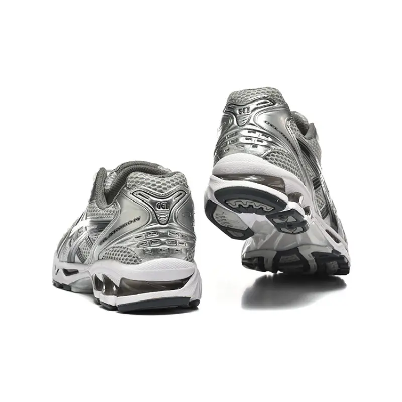 נעלי אסיקס - ASICS Novablast 4 SILVER WHITE MIX – תמונה 5