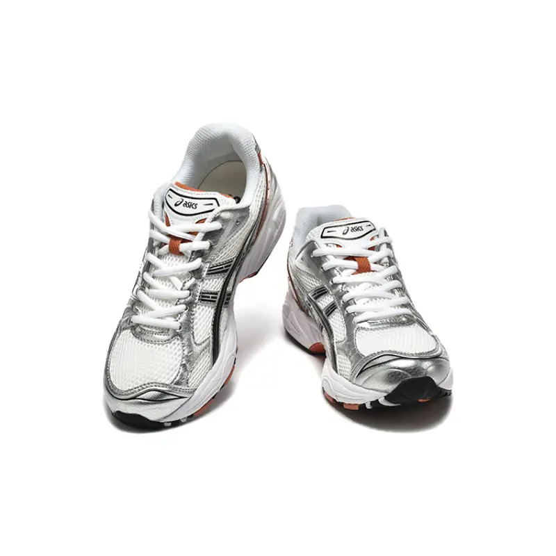 נעלי אסיקס - ASICS Novablast 4 SILVER RED MIX – תמונה 6