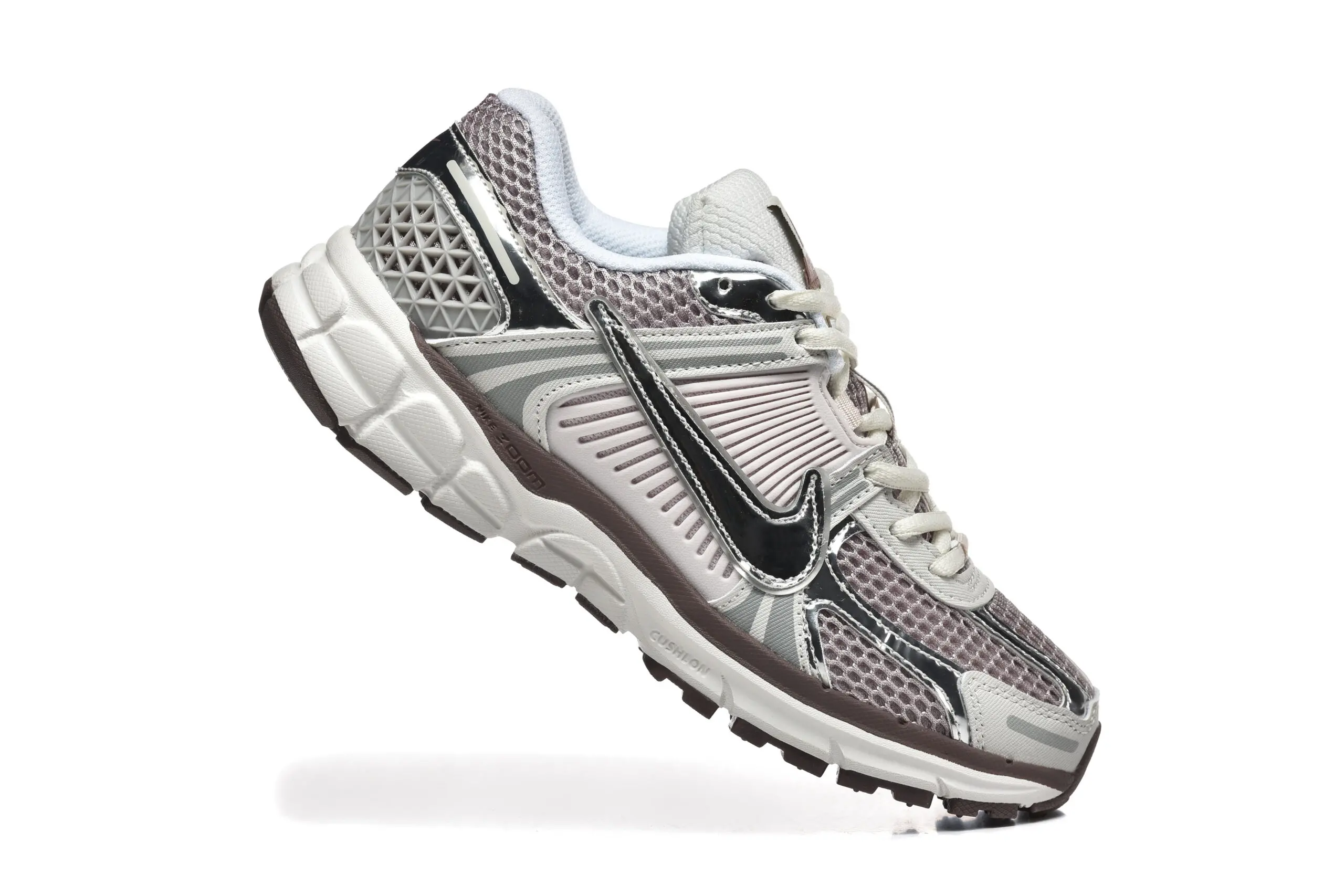 נעלי נייק-Nike Air Zoom Vomero 5 GRAY SILVER – תמונה 2